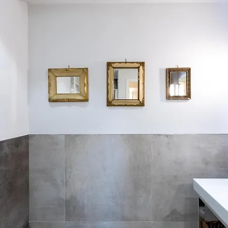 Appartamento Palazzo Orsucci *