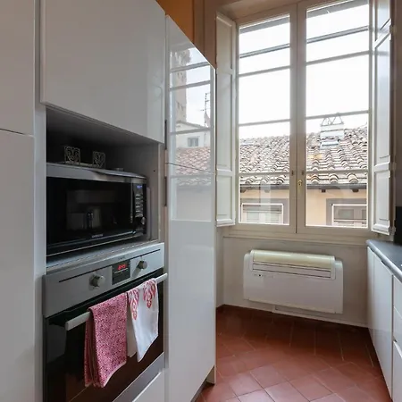 Appartamento Palazzo Orsucci *