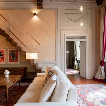 Appartamento Palazzo Orsucci Lucca